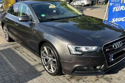 Audi A5 245.000 km 10.900 &euro; Solingen 42699