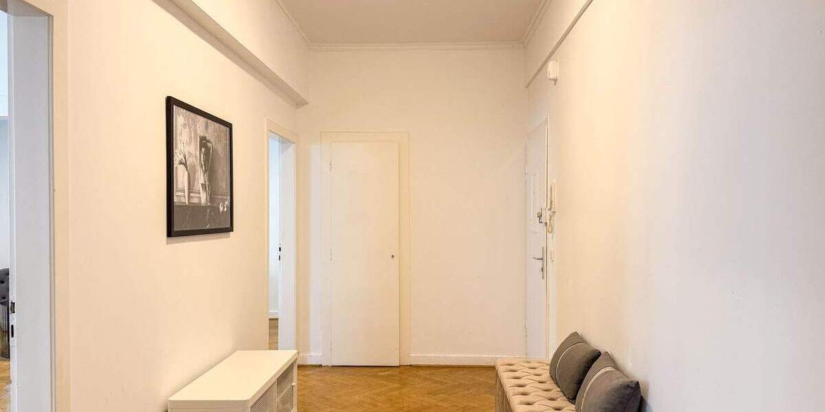 Etagenwohnung Düsseldorf Carlstadt - 3 Zimmer, 90 m&sup2;, 595.000&euro; | Angebot:25683648