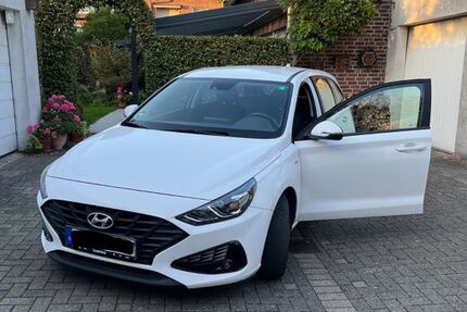 Hyundai i30 35.200 km 17.500 &euro; Duisburg 47058
