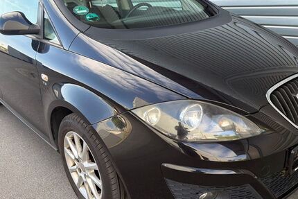 Seat Altea 125.000 km 4.950 &euro; Wuppertal 42285
