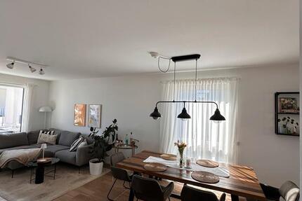 Wohnung Düsseldorf Stadtbezirk 6 - 3 Zimmer, 89 m&sup2;, 1.627&euro; | Angebot:25999476