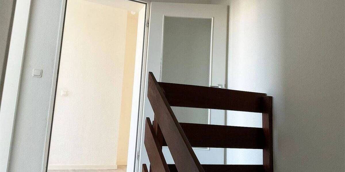 Etagenwohnung Bochum Querenburg - 5 Zimmer, 125 m&sup2;, 990&euro; | Angebot:26627294