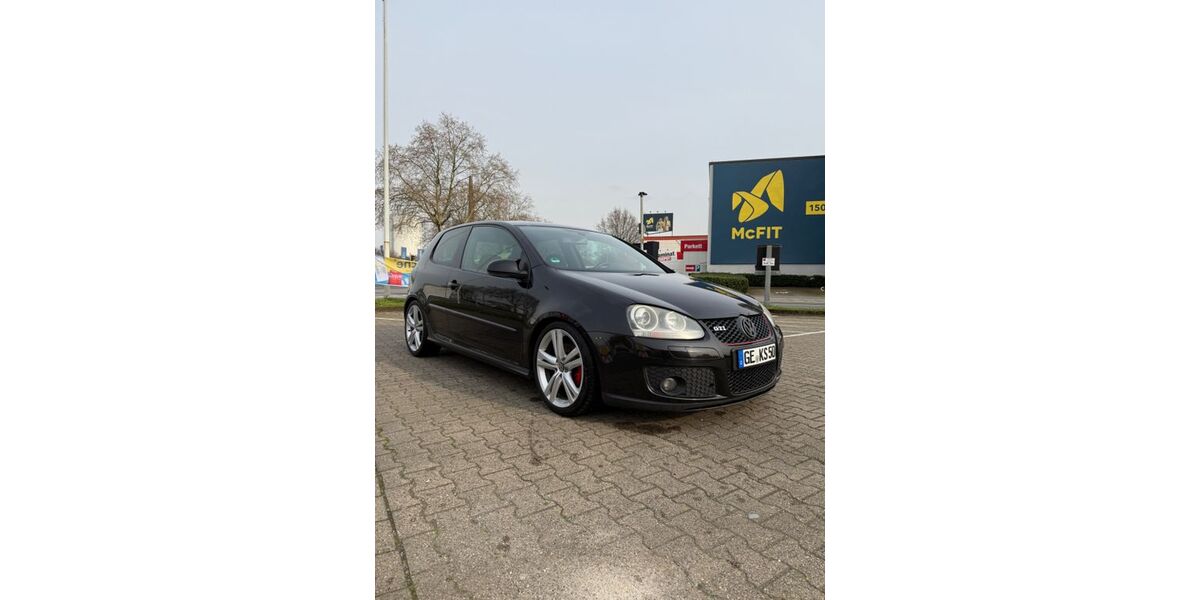 VW Golf 229.964 km 6.499 &euro; Gelsenkirchen 45879