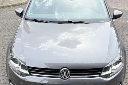VW Polo 101.000 km 8.700 &euro; Holthausen 40589