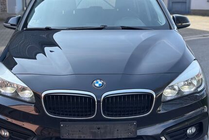 BMW 218 Gran Tourer 198.349 km 5.999 &euro; Essen 45276