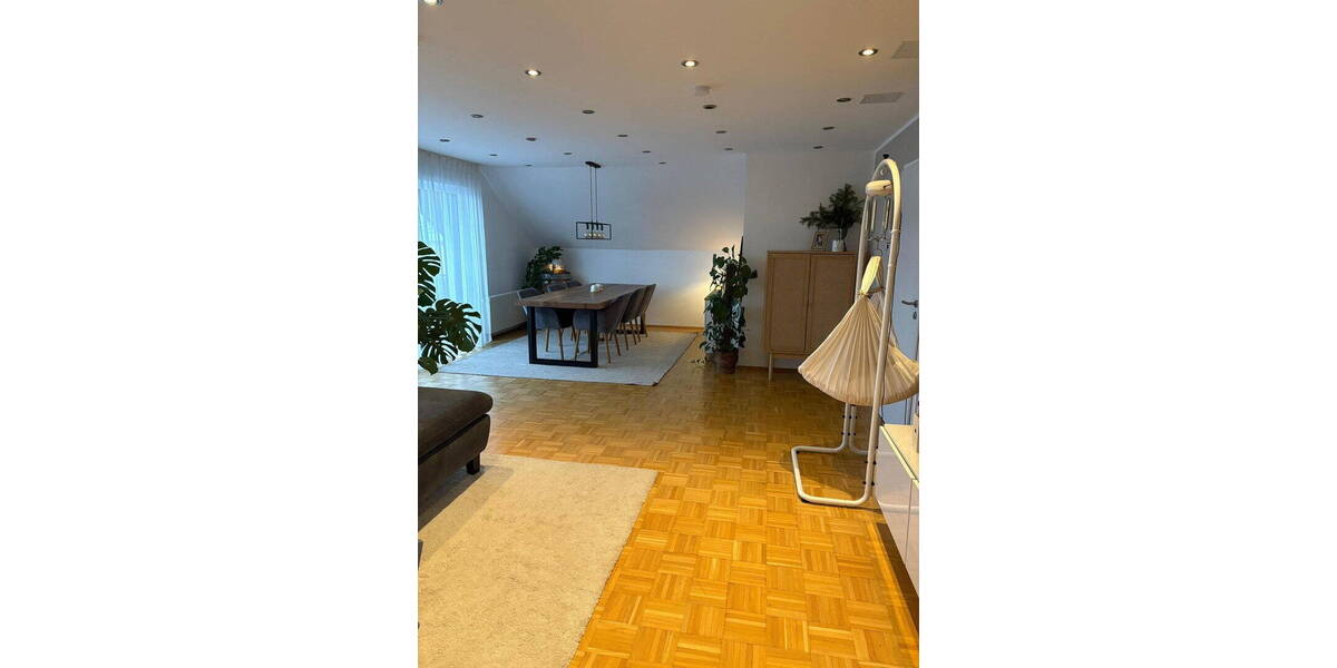 Etagenwohnung Hagen Boele - 3 Zimmer, 100 m&sup2;, 990&euro; | Angebot:25962225