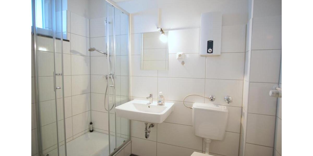 Etagenwohnung Essen Stadtbezirk III - 1 Zimmer, 40 m&sup2;, 399&euro; | Angebot:23866163