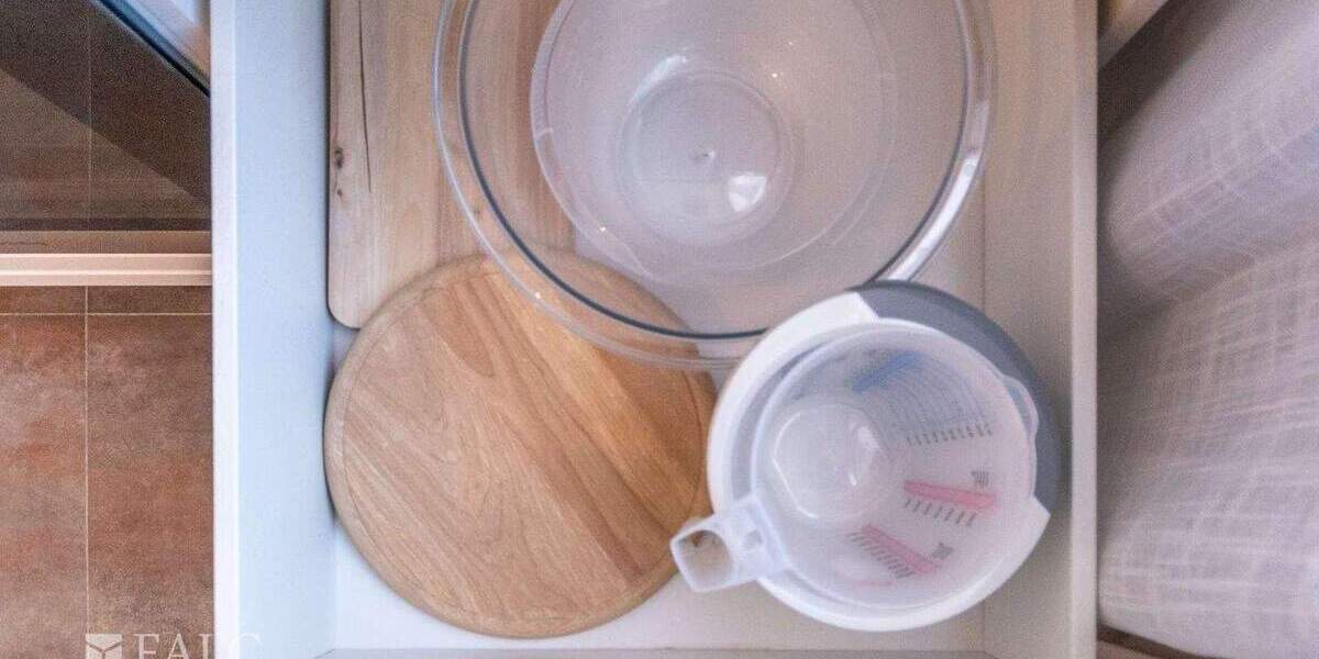 Zimmer Essen Stadtkern - 2 Zimmer, 70 m&sup2;, 1.500&euro; | Angebot:25698262