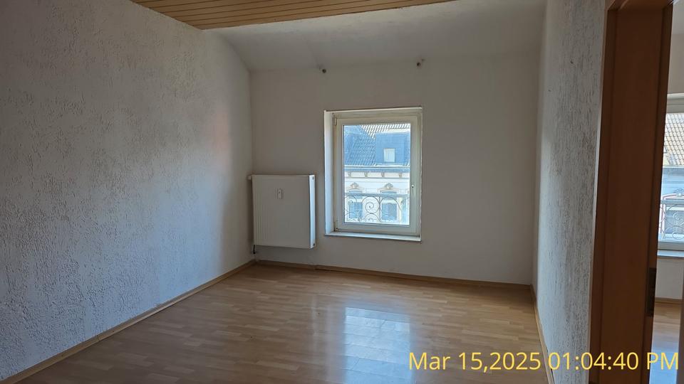 Etagenwohnung Duisburg Duisburg-Mitte - 1 Zimmer, 90 m&sup2;, 650&euro; | Angebot:27568874