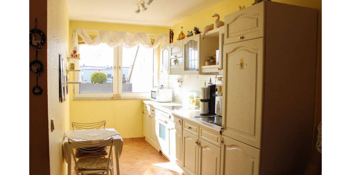 Etagenwohnung Velbert Mitte - 2 Zimmer, 60 m&sup2;, 550&euro; | Angebot:26805181