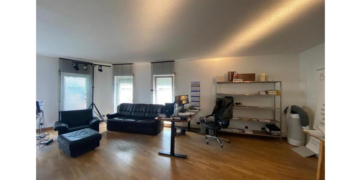Erdgeschoßwohnung Gevelsberg - 6 Zimmer, 3.300&euro; | Angebot:23708112