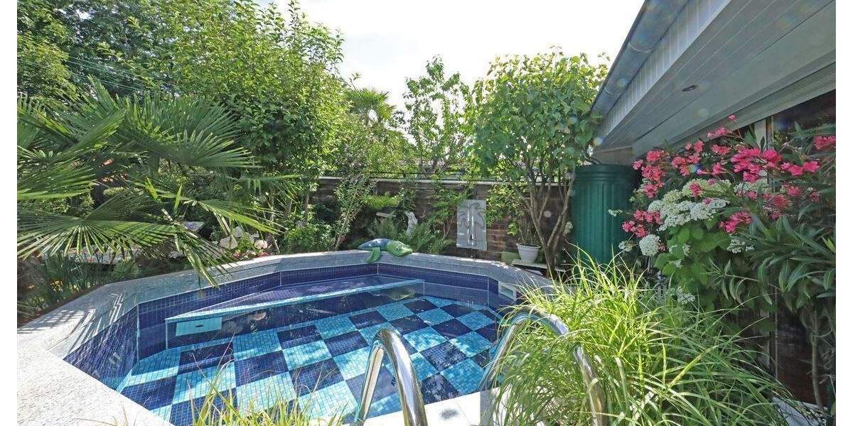 Reihenmittelhaus Düsseldorf Lierenfeld - 3 Zimmer, 130 m&sup2;, 425.000&euro; | Angebot:25695118