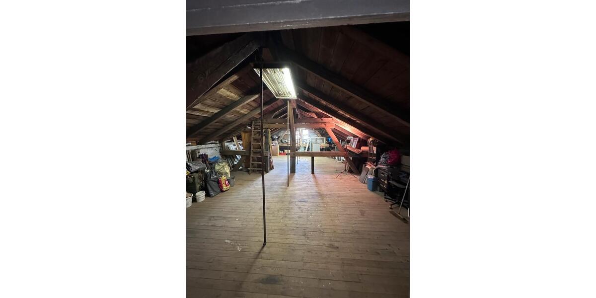 Mehrfamilienhaus, Wohnhaus Radevormwald - 9 Zimmer, 240 m&sup2;, 350.000&euro; | Angebot:27534476