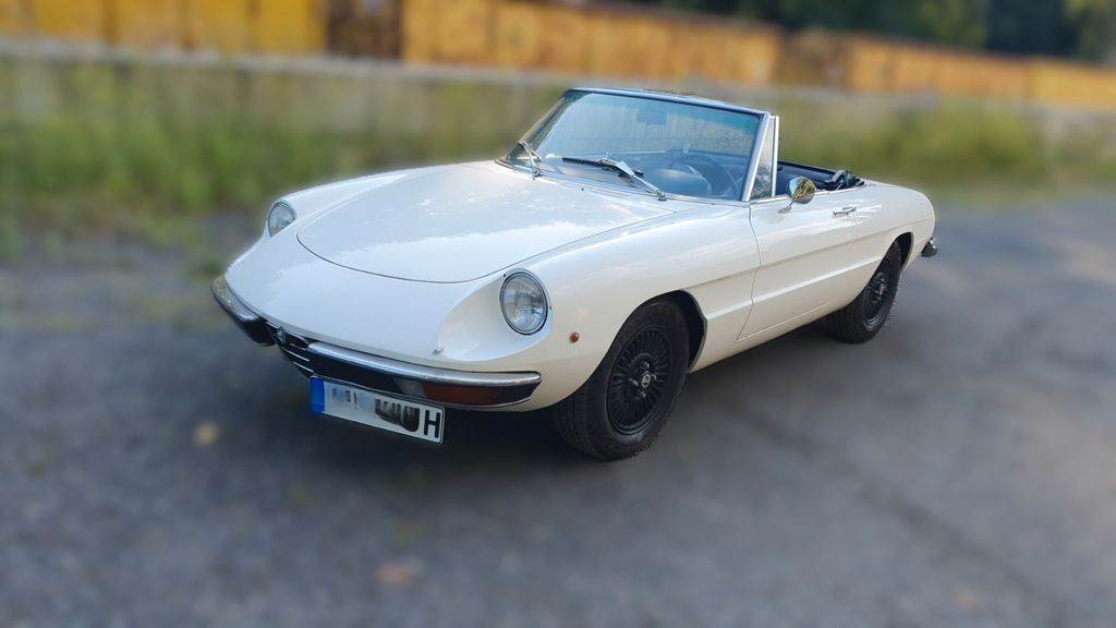 Alfa Romeo Spider 123.500 km 15.890 &euro; Hagen 58135