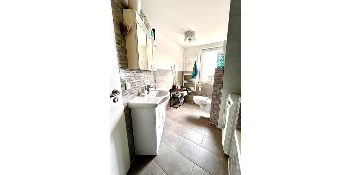 Etagenwohnung Wuppertal Gemarkung Langerfeld - 3 Zimmer, 90 m&sup2;, 209.000&euro; | Angebot:25940696