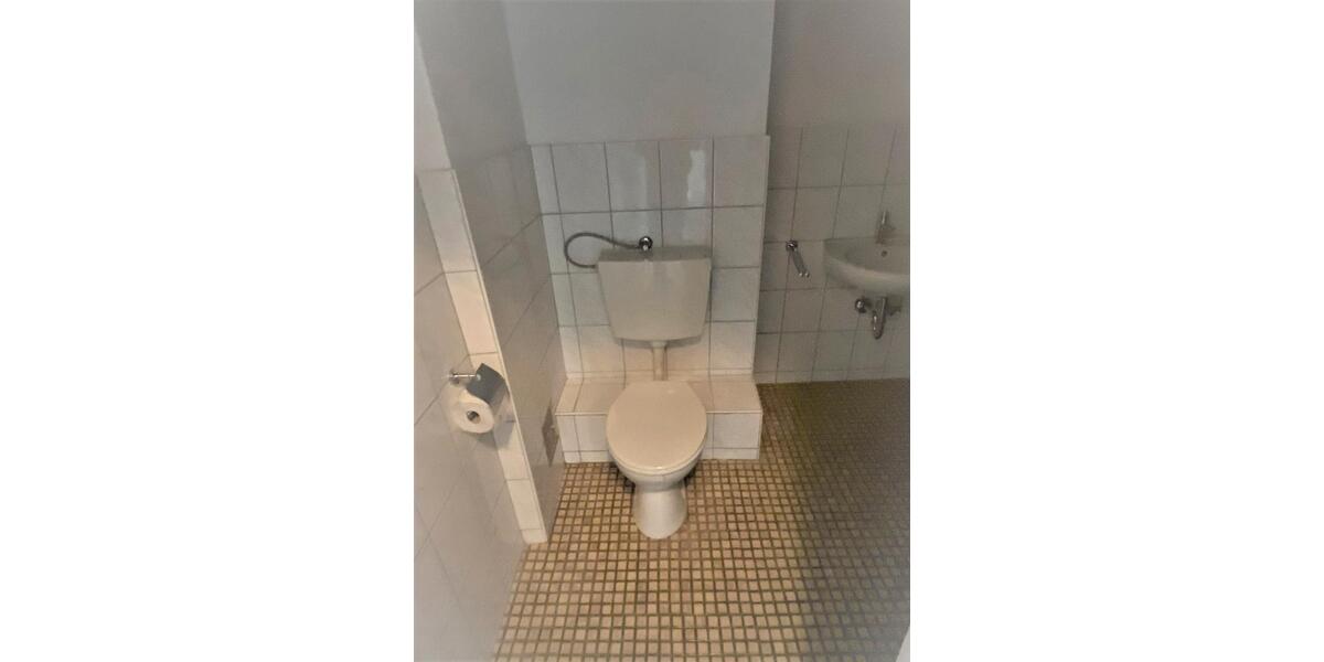 Etagenwohnung Duisburg - 3 Zimmer, 100 m&sup2;, 268.000&euro; | Angebot:27230011