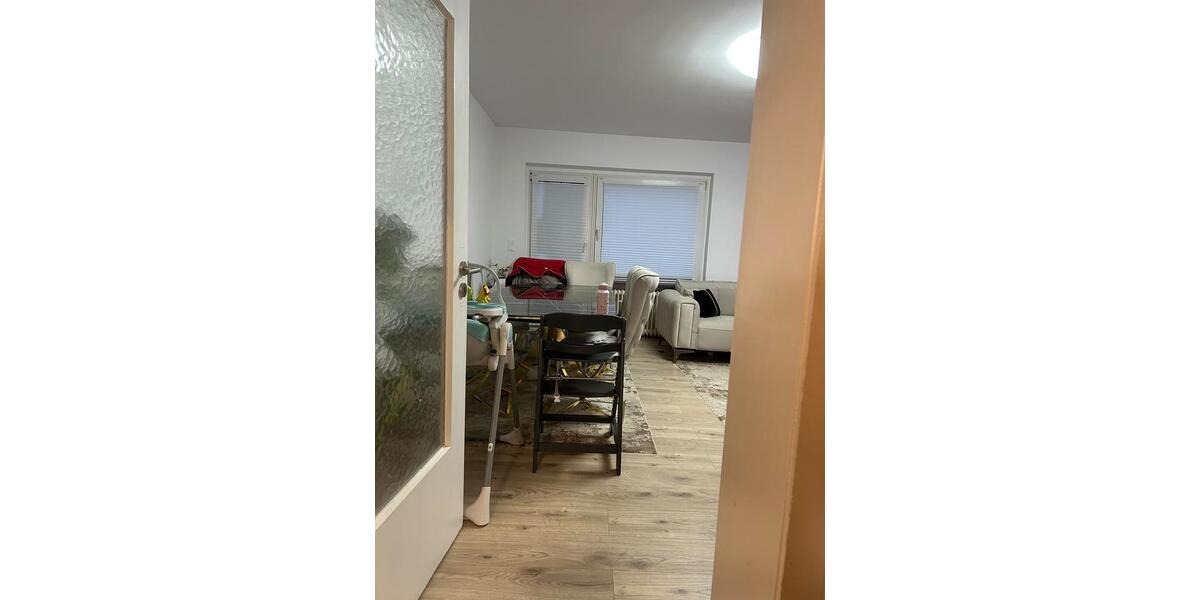 Etagenwohnung Wuppertal Dornap - 3 Zimmer, 80 m&sup2;, 930&euro; | Angebot:27571357