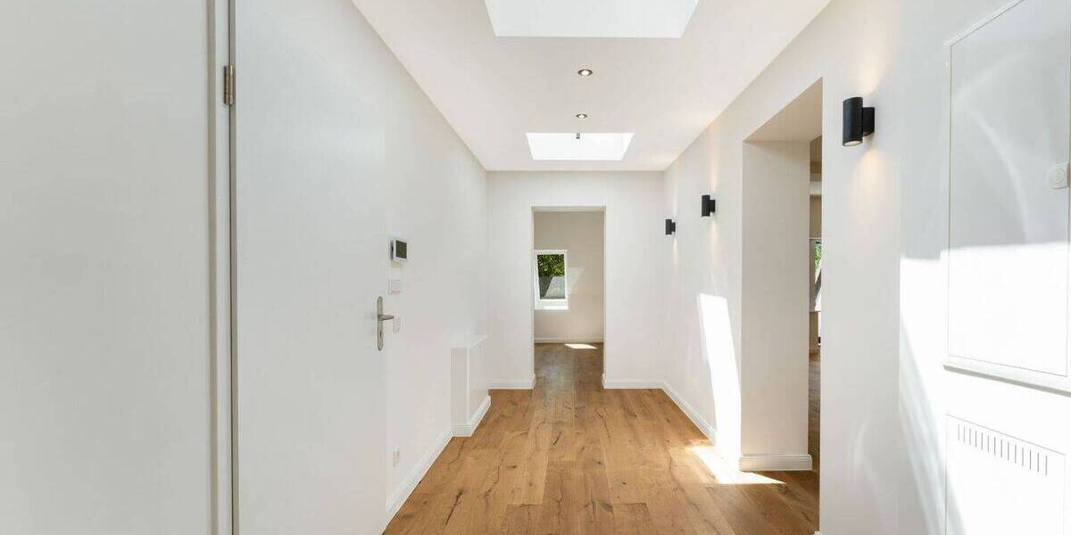 Etagenwohnung Düsseldorf Düsseltal - 3 Zimmer, 122 m&sup2;, 790.000&euro; | Angebot:26826322