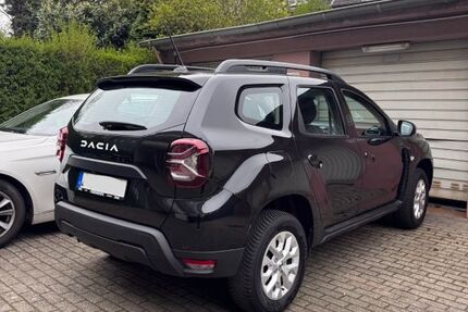 Dacia Duster 3.252 km 16.500 &euro; Duisburg 47137