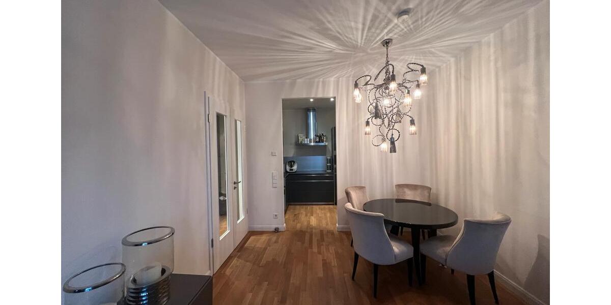 Etagenwohnung Düsseldorf Heerdt - 2 Zimmer, 65 m&sup2;, 650.000&euro; | Angebot:27096074