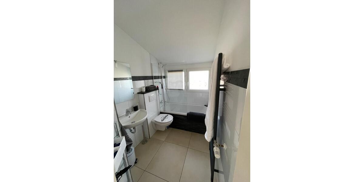 Einfamilienhaus Solingen Central - 5 Zimmer, 145 m&sup2;, 775.000&euro; | Angebot:25647817