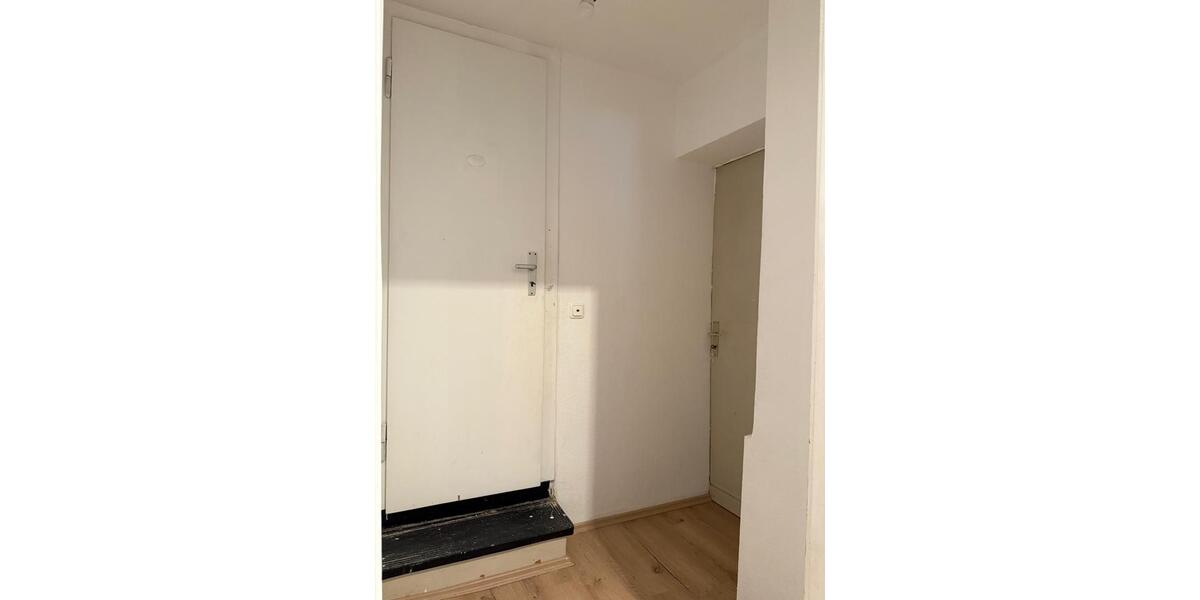 Dachgeschoßwohnung Oberhausen - 3 Zimmer, 83 m&sup2;, 840&euro; | Angebot:25924159