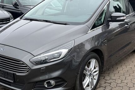 Ford S-Max 141.317 km 9.498 &euro; Heiligenhaus 42579