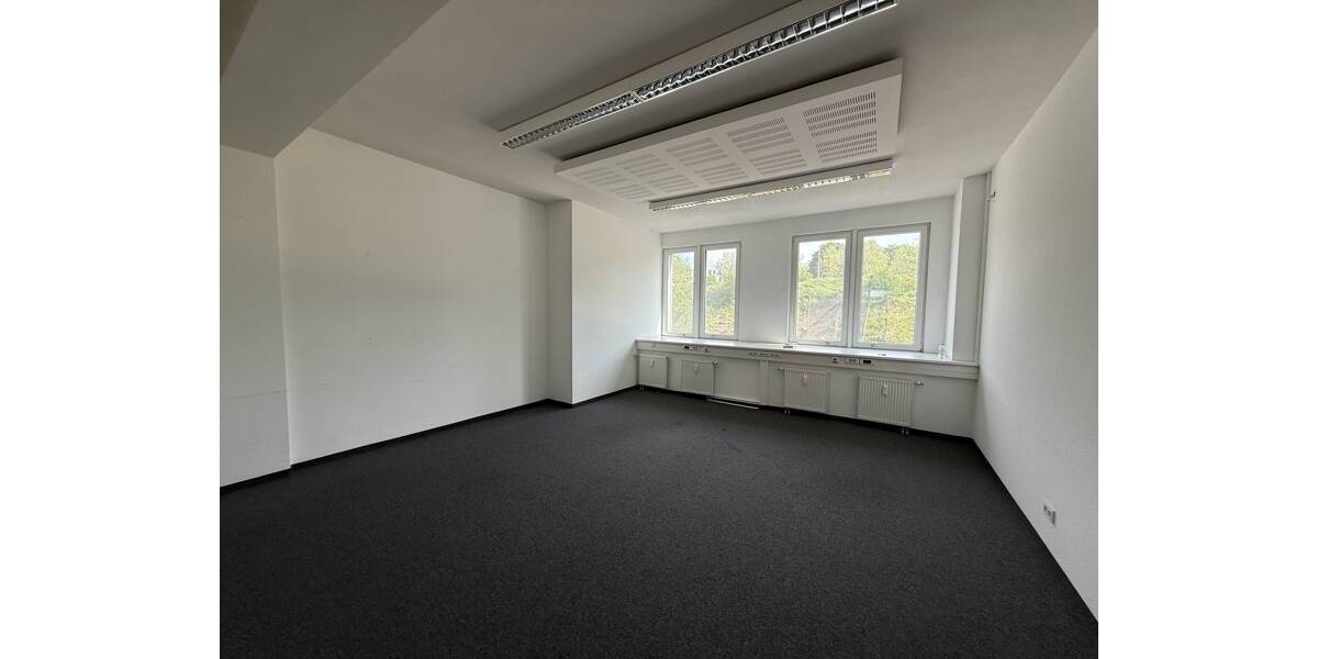 Gewerbeobjekt Mülheim an der Ruhr Dümpten - 360&euro; | Angebot:26489450