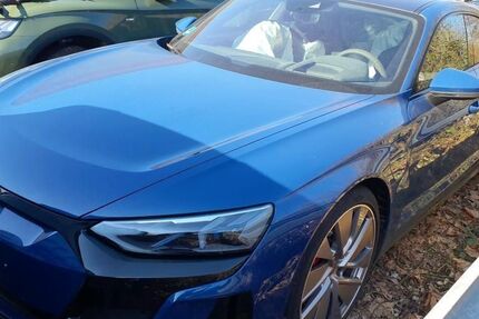 Audi RS e-tron GT 37.149 km 59.745 &euro; Hagen 58091