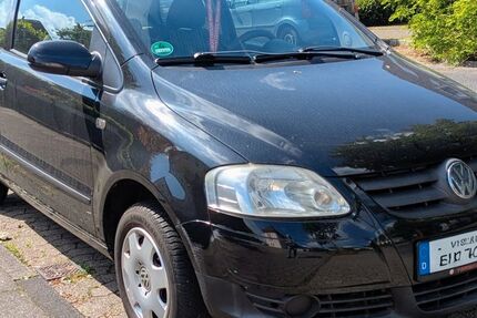 VW Fox 131.000 km 2.190 &euro; Düsseldorf 40597