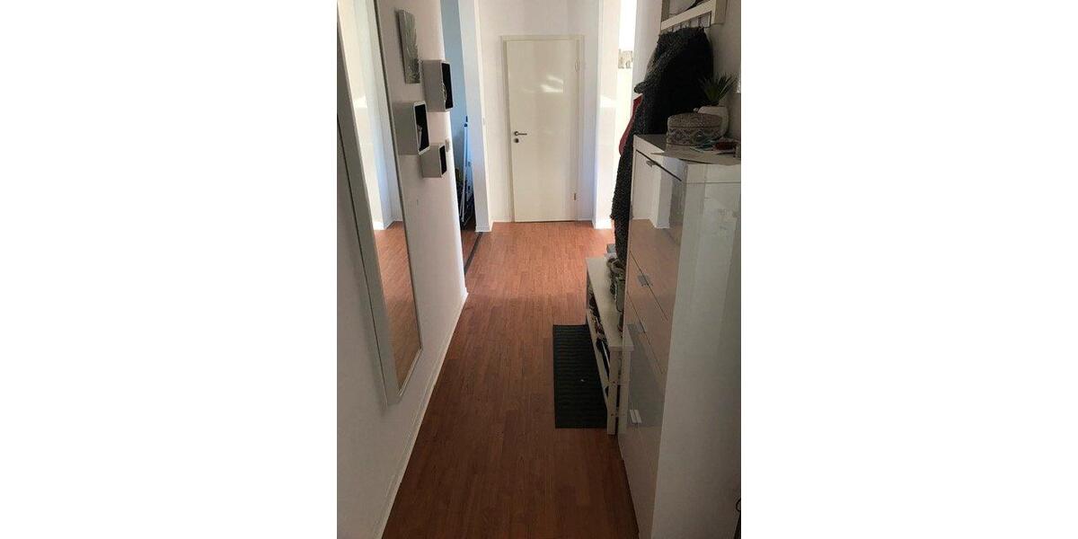Dachgeschoßwohnung Essen Huttrop - 2 Zimmer, 59 m&sup2;, 495&euro; | Angebot:27535180
