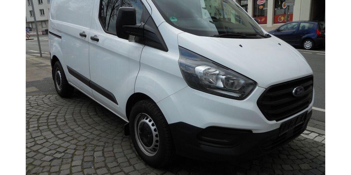 Ford Transit Custom 234.000 km 6.900 &euro; Essen 45145