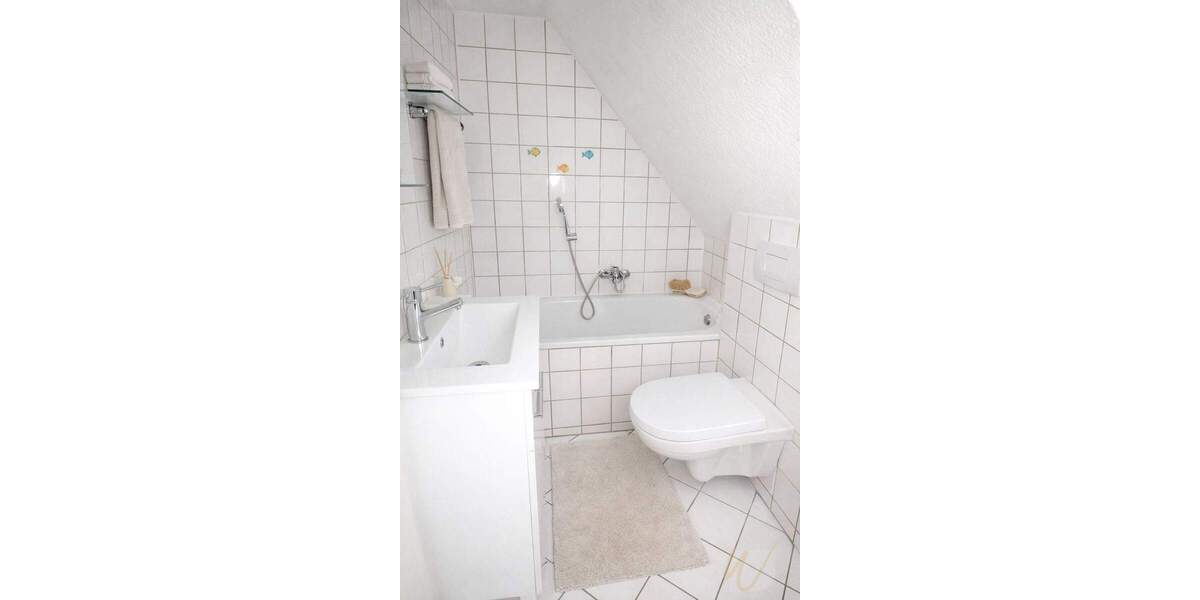 Mehrfamilienhaus, Wohnhaus Solingen Wald - 8 Zimmer, 140 m&sup2;, 299.000&euro; | Angebot:25836206