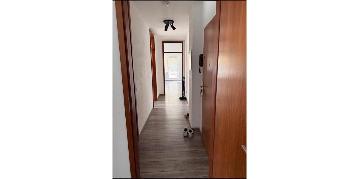 Etagenwohnung Wuppertal - 2 Zimmer, 72 m&sup2;, 800&euro; | Angebot:27544330