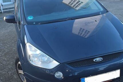 Ford S-Max 186.400 km 3.500 &euro; Remscheid 42859