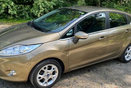 Ford Fiesta 120.000 km 5.750 &euro; Solingen 42569