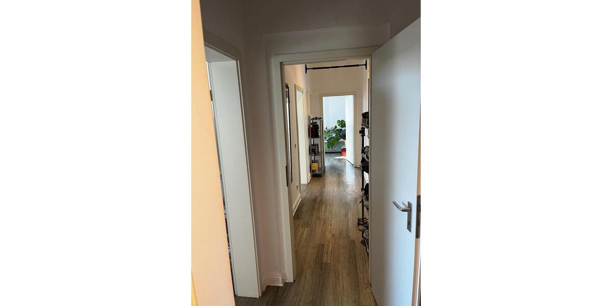 Etagenwohnung Essen Stadtbezirk II - 3 Zimmer, 75 m&sup2;, 1.092&euro; | Angebot:25995425