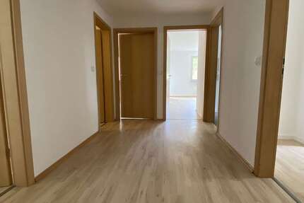 Wohnung Duisburg Walsum - 3 Zimmer, 76 m&sup2;, 499&euro; | Angebot:21640616