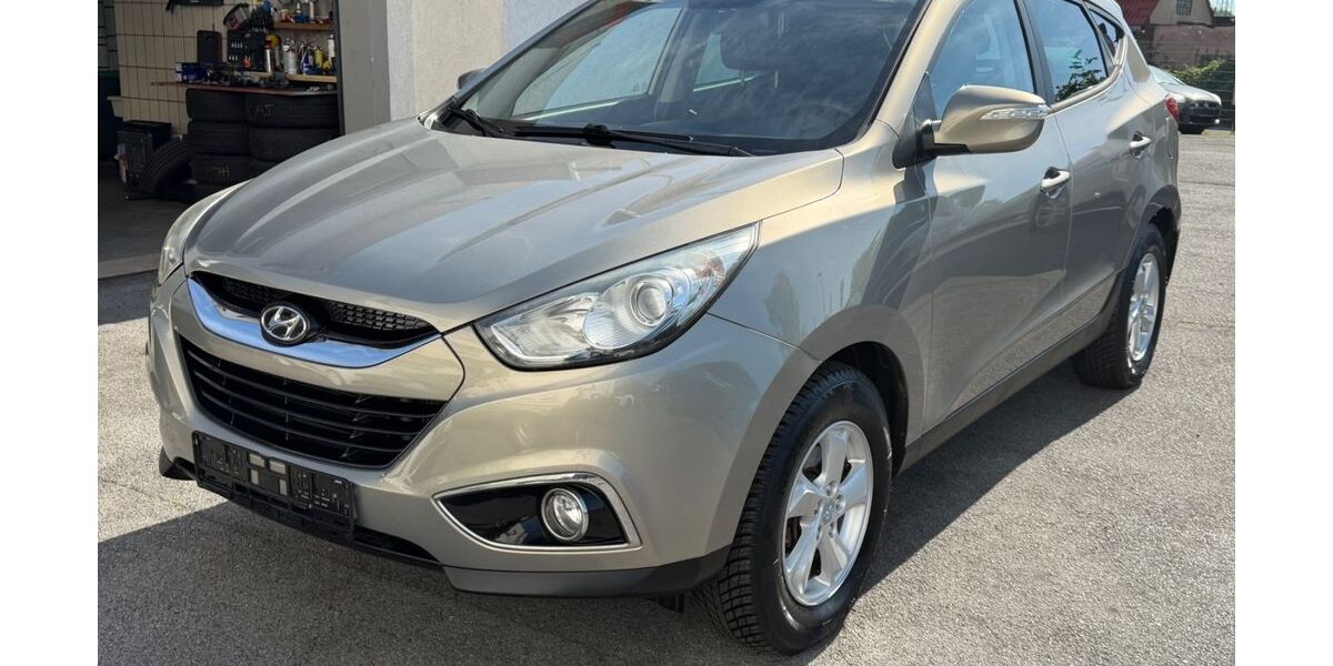 Hyundai ix35 86.195 km 9.900 &euro; Düsseldorf 40231