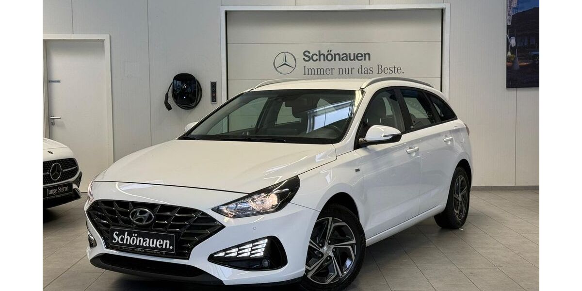 Hyundai i30 106.047 km 15.350 &euro; Wuppertal 42281