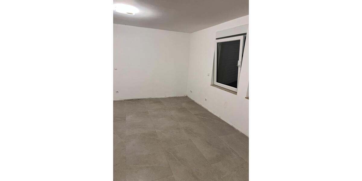 Erdgeschoßwohnung Wuppertal Gemarkung Langerfeld - 1 Zimmer, 70 m&sup2;, 1.000&euro; | Angebot:27552773