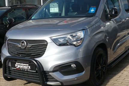 Opel Combo 76.400 km 19.990 &euro; Oberhausen 46147