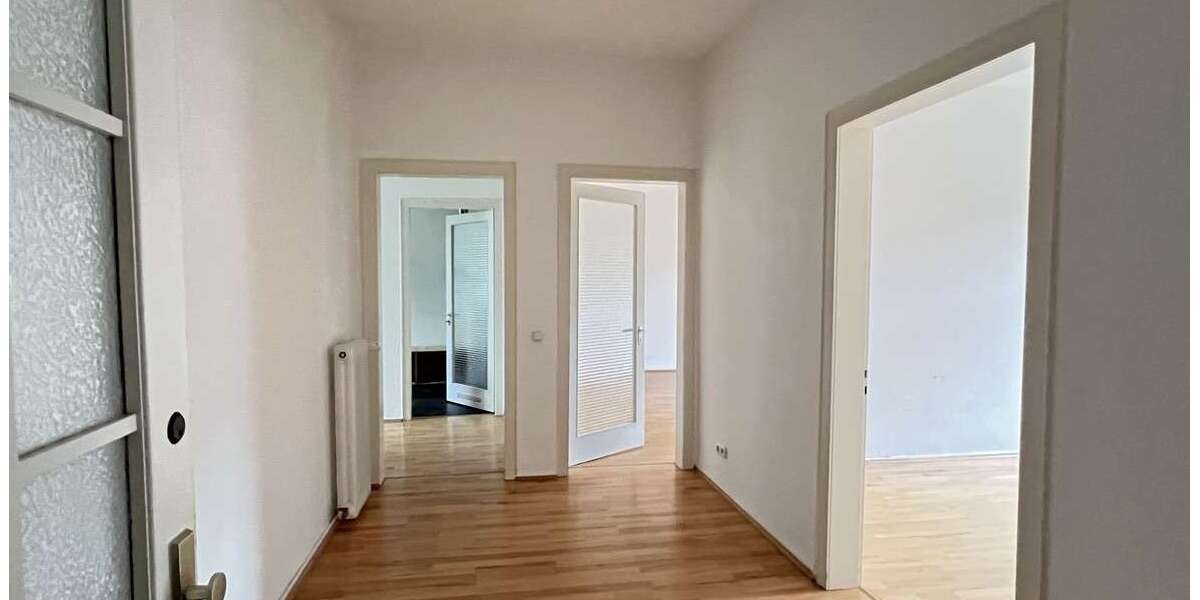Etagenwohnung Essen Stadtbezirk II - 2 Zimmer, 72 m&sup2;, 940&euro; | Angebot:27198695