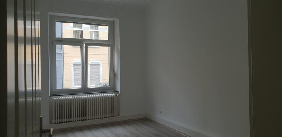 Etagenwohnung Solingen Höhscheid - 11 Zimmer, 286 m&sup2;, 620.000&euro; | Angebot:25298693