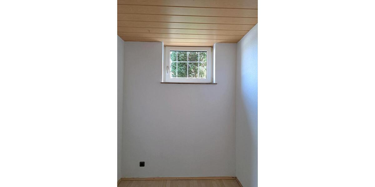 Erdgeschoßwohnung Velbert Velbert-Mitte - 1.5 Zimmer, 35 m&sup2;, 340&euro; | Angebot:25978320