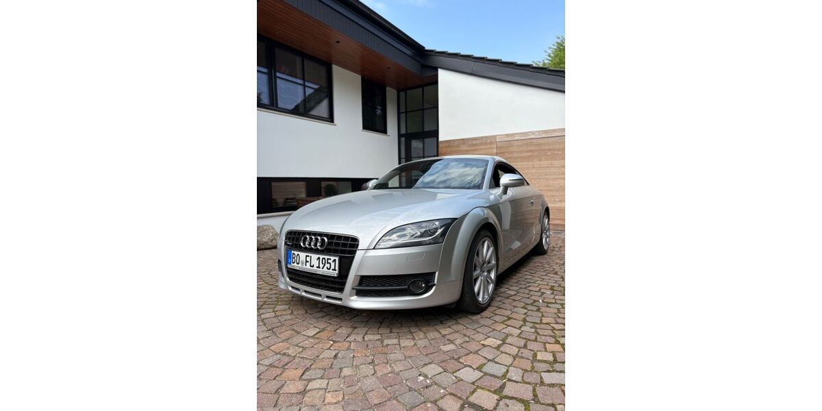 Audi TT 92.000 km 19.900 &euro; Bochum 44869