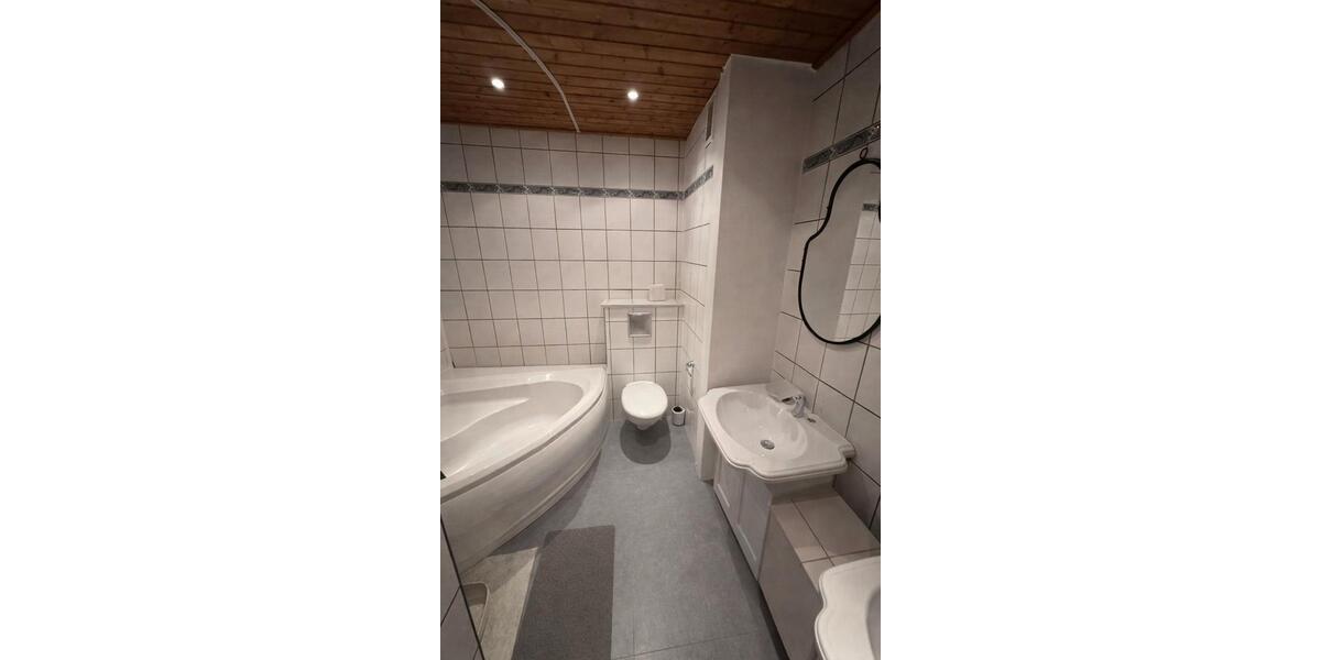 Reihenhaus Wuppertal Cronenberg - 6 Zimmer, 114 m&sup2;, 490.000&euro; | Angebot:26960405
