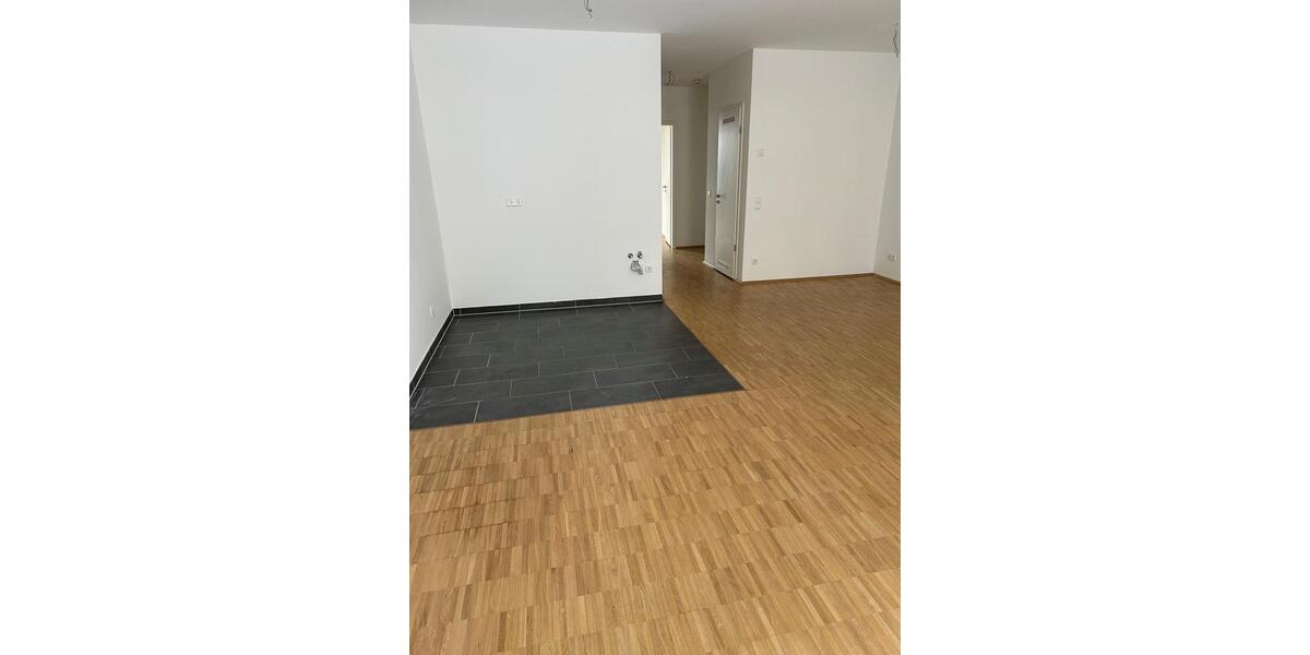 Etagenwohnung Essen Stadtkern - 3.5 Zimmer, 84 m&sup2;, 1.036&euro; | Angebot:26615944