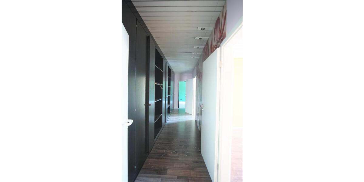 Gewerbeobjekt Düsseldorf Stadtbezirk 9 - 1.296&euro; | Angebot:25958373