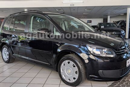 VW Touran 149.500 km 6.899 &euro; Hilden 40721